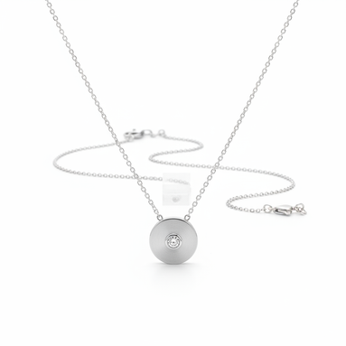 Collana Argento Cuore su sfondo bianco