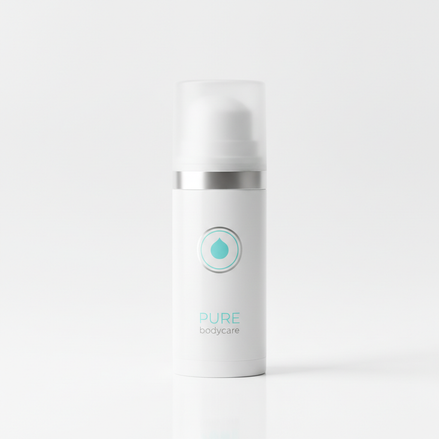 Deodorante Roll-On su sfondo bianco