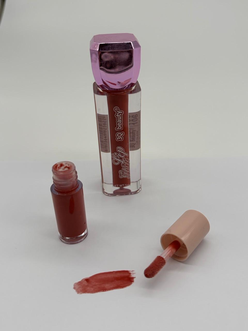 Lip glaze 3q