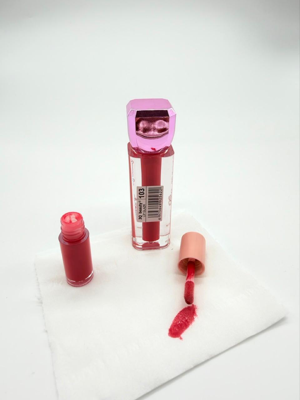 Lip glaze 3q