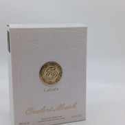 Opulent musk