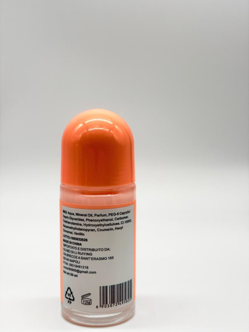 deodorante roll-on antitraspirante profumato della marca Kiss Beauty, appartenente alla linea Skin Clinic.