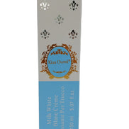Kiss Oumi® Milk White Blanc Crème Fissante Per Trucco, uno spray fissante per il make-up in formato da 150 ml.