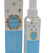 Kiss Oumi® Milk White Blanc Crème Fissante Per Trucco, uno spray fissante per il make-up in formato da 150 ml.