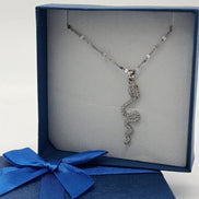 Collana con serpente  completa di scatola