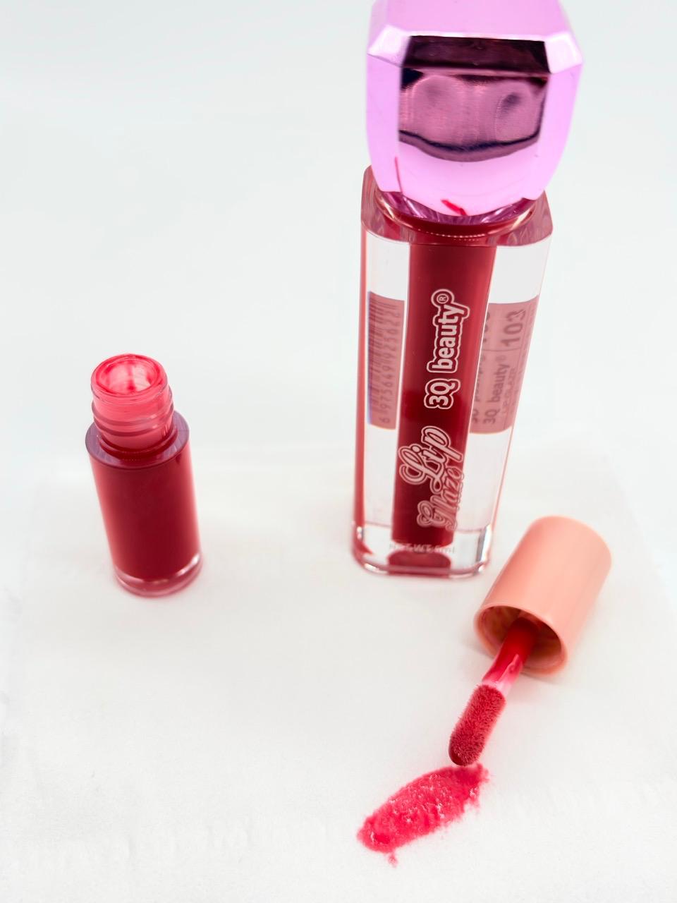 Lip glaze 3q