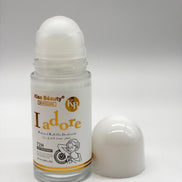 deodorante roll-on della marca Kiss Beauty (linea Skin Clinic), denominato 